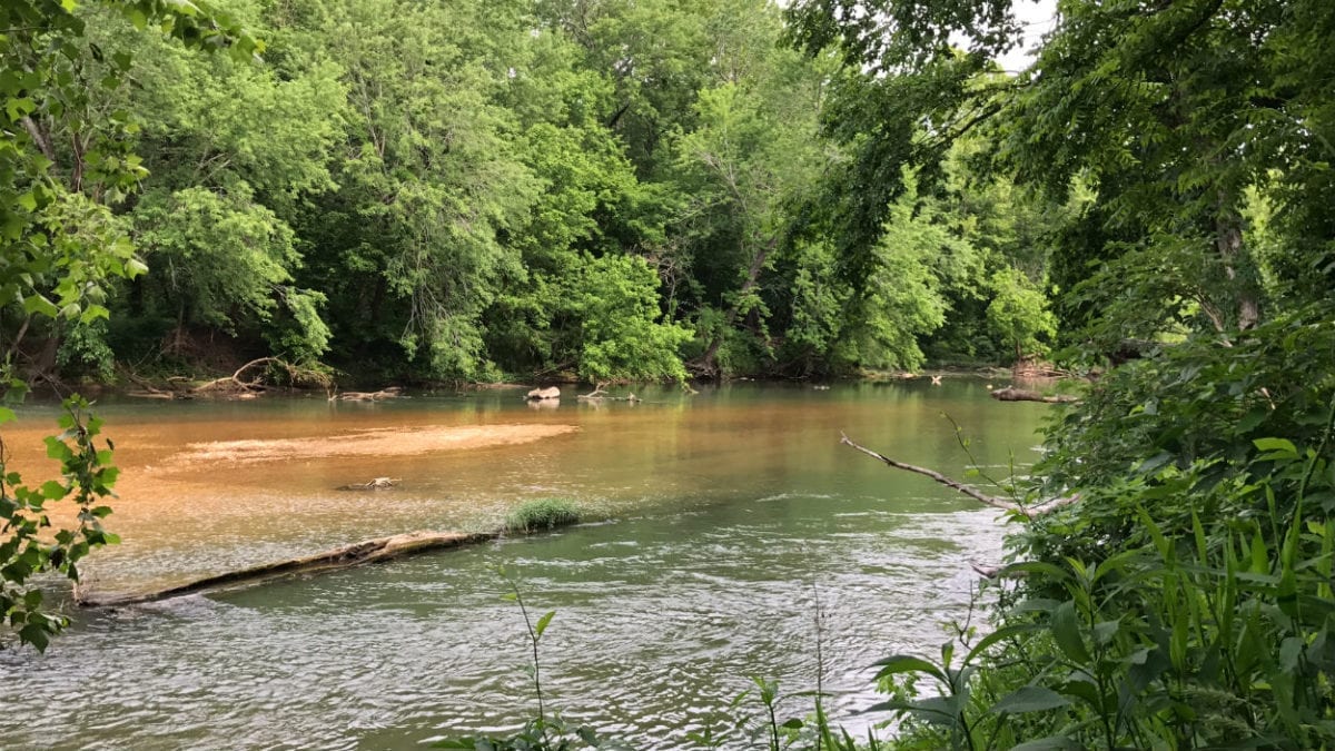 10.18 acres w/ 300' ON the Niangua River w/ rainbow trout! IDRN07